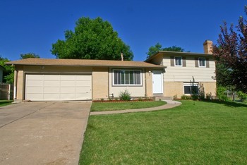 2999streetview.jpg (Md:350x234) 2999streetview.jpg (Md:350x234)