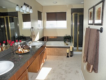 Mstrbthaftersharpened.jpg (Md:350x263) Mstrbthaftersharpened.jpg (Md:350x263)